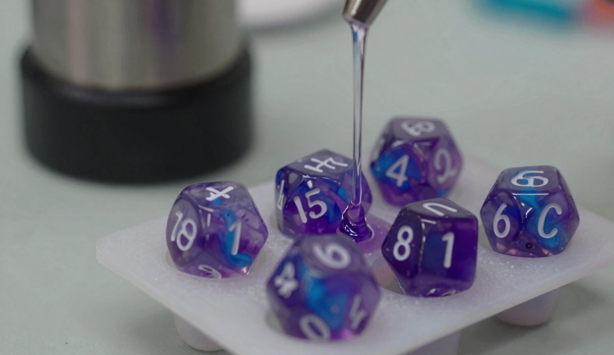 How to Make Resin Dice: Mixing, Pouring, and Curing Done Right